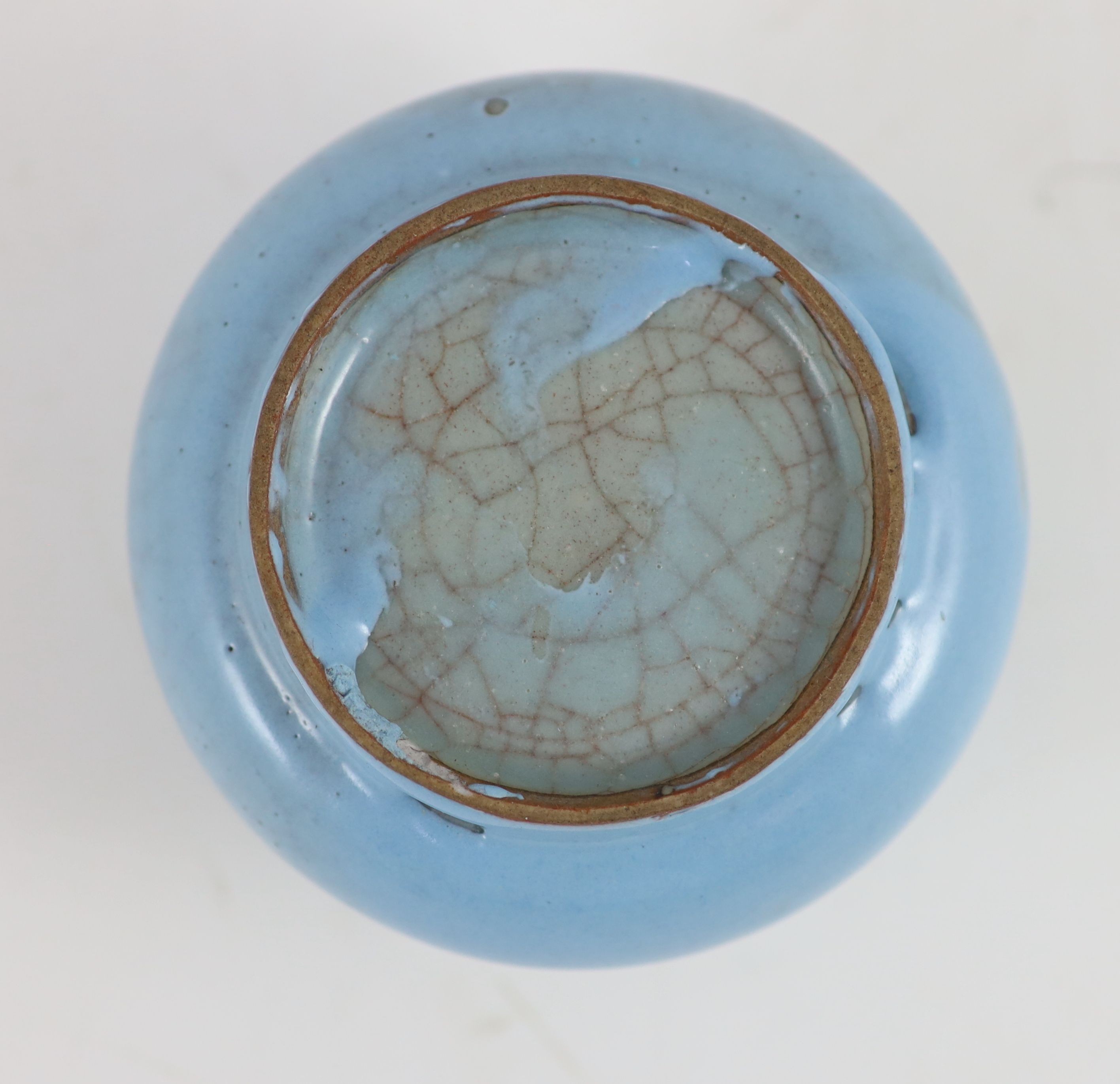 A Chinese Jun type lavender blue glazed vase, zhadou, late Qing dynasty 10.5 cm diameter